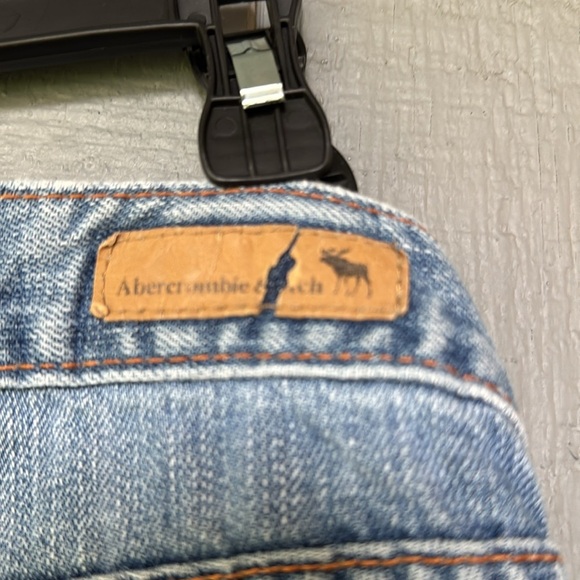 Abercrombie &Fitch Women's Blue Distressed Jeans Size 8 - Picture 7 of 11